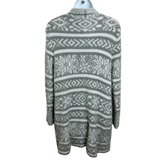 Westport Fuzzy Cardigan Sweater Sz Medium Gray White Fair Isle Long Fit Open - Picture 5 of 6
